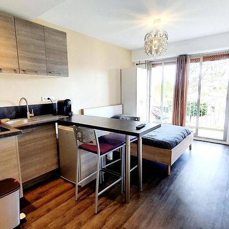 Le Studio Cosy D'Angelique Et David Avec Parking ランブイエ エクステリア 写真