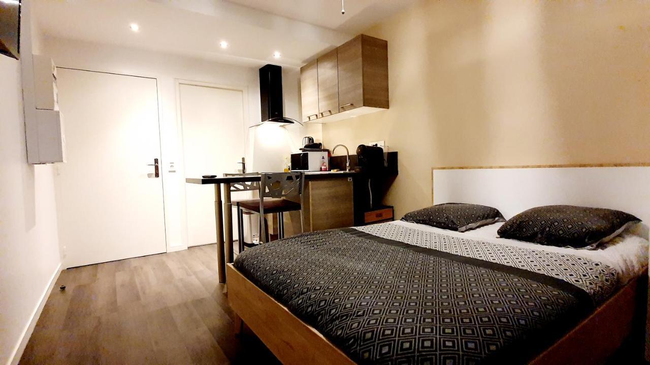 Le Studio Cosy D'Angelique Et David Avec Parking ランブイエ エクステリア 写真